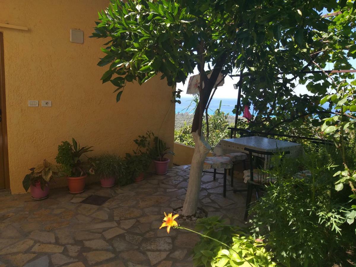 Ona'S House Villa Borsh Kültér fotó